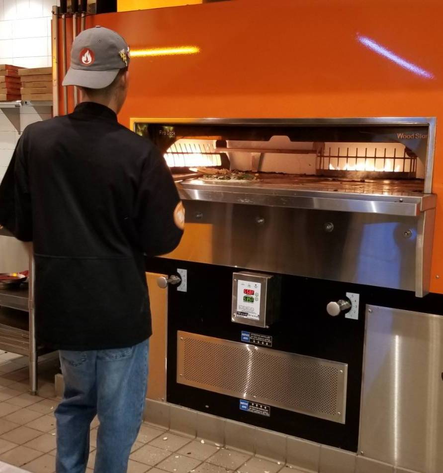 Blaze Pizza | meal takeaway | 815 W Naomi Ave Unit #C, Arcadia, CA 91007, USA | 6262685559 OR +1 626-268-5559