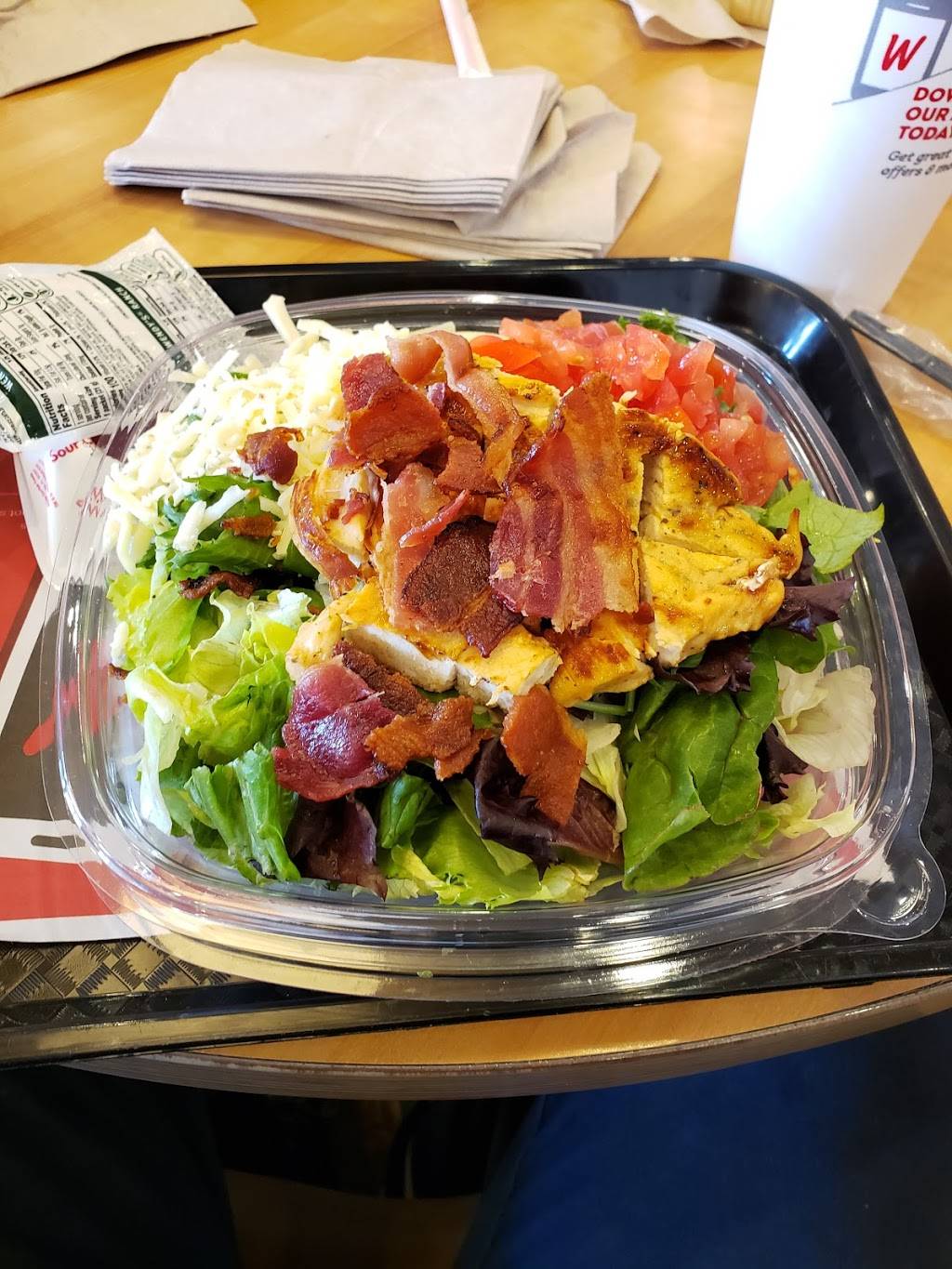 Wendys | restaurant | 101 Wingtip Way, Mt Sterling, KY 40353, USA | 8594989545 OR +1 859-498-9545