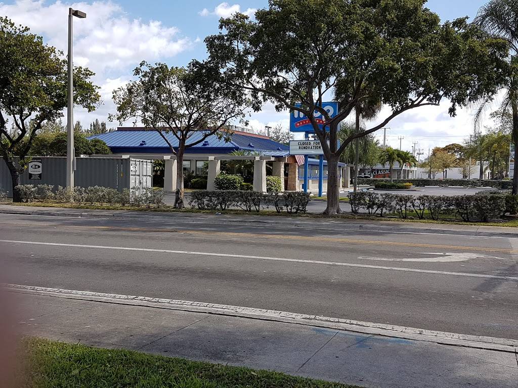 Burger King | restaurant | 1030 W Hallandale Beach Blvd, Hallandale Beach, FL 33009, USA | 9546632723 OR +1 954-663-2723