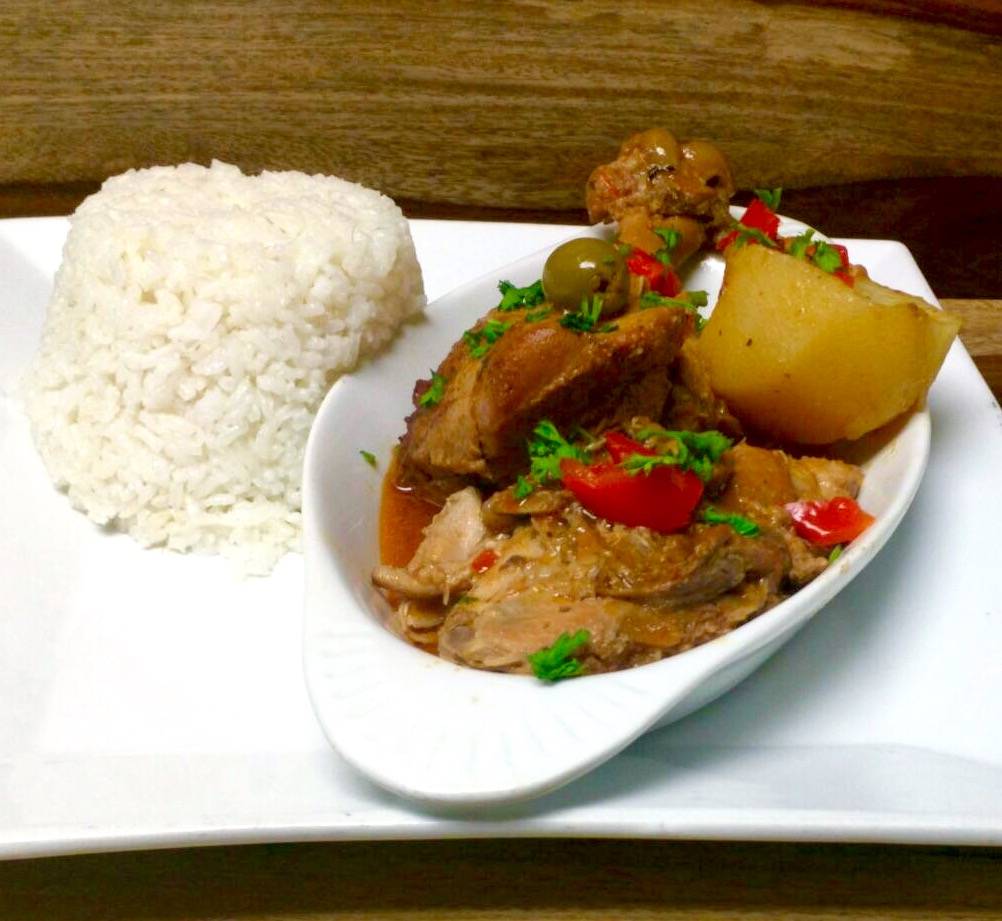 Cafe N Clave | night club | 524 W 27th St, Hialeah, FL 33010, USA | 7865059605 OR +1 786-505-9605