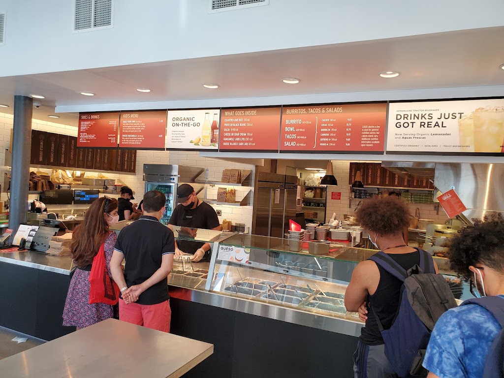 Chipotle Mexican Grill | restaurant | 4240 Broadway, New York, NY 10033, USA | 3322301158 OR +1 332-230-1158