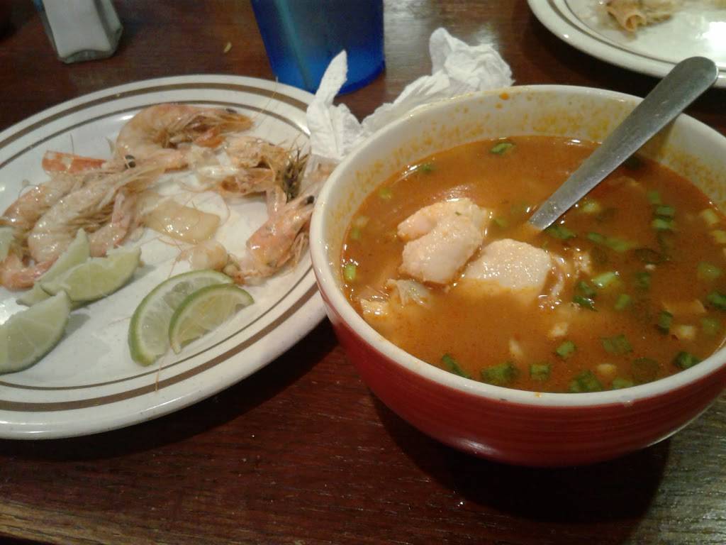 Tams Restaurant | restaurant | 714 W Spring Valley Rd, Richardson, TX 75080, USA | 9726906800 OR +1 972-690-6800