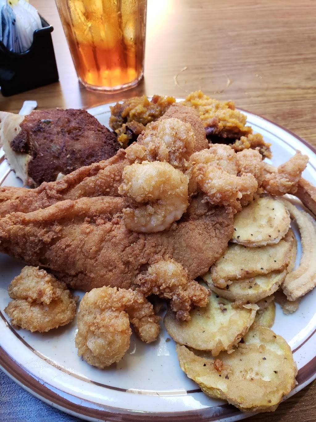 Woodstone BBQ and Seafood | restaurant | 1247 S Irby St, Florence, SC 29505, USA | 8436291290 OR +1 843-629-1290