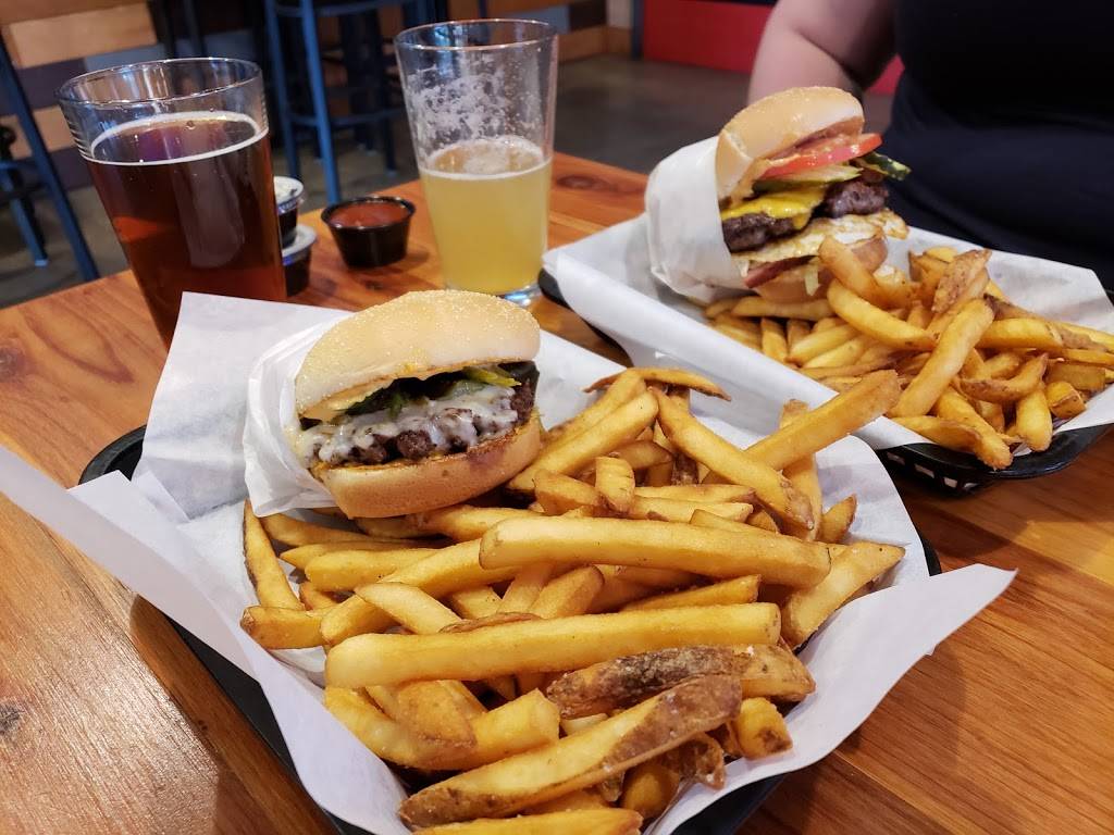 Killer Burger | restaurant | 616 NE 81st St, Vancouver, WA 98665, USA | 3602581151 OR +1 360-258-1151