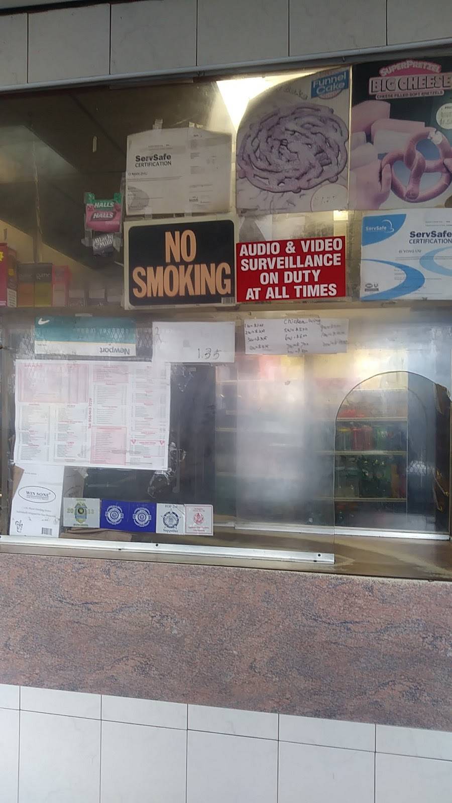 Golden Dragon Restaurant | restaurant | 638 N 7th St, Camden, NJ 08102, USA | 8569632228 OR +1 856-963-2228