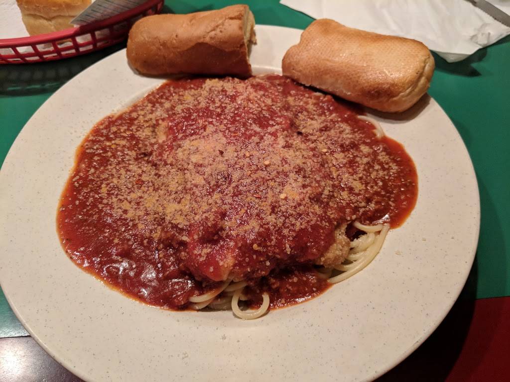 Twins Pizza & Steaks | restaurant | 1104 N Main St, LaFayette, GA 30728, USA | 7066381125 OR +1 706-638-1125