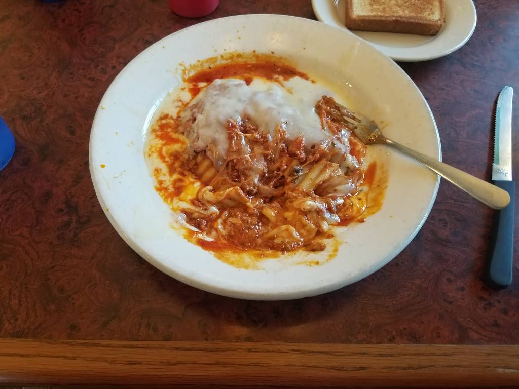 Georges Pizza and Steak | restaurant | 5695 Clark Ln N, Columbia, MO 65202, USA | 5732142080 OR +1 573-214-2080