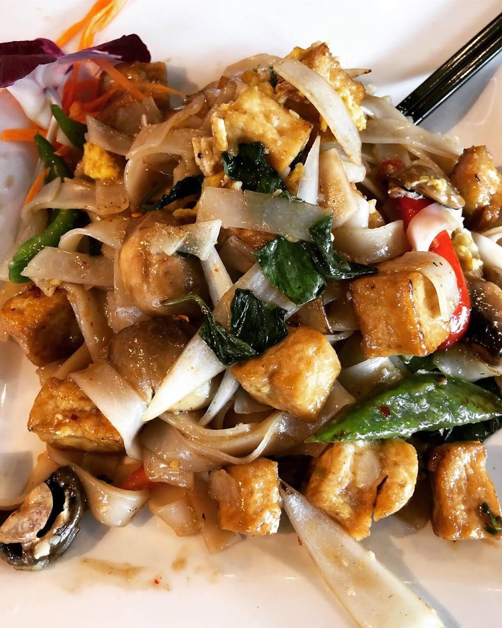 Mai Thai Omaha | restaurant | 2279 S 67th St B, Omaha, NE 68106, USA | 4028847888 OR +1 402-884-7888