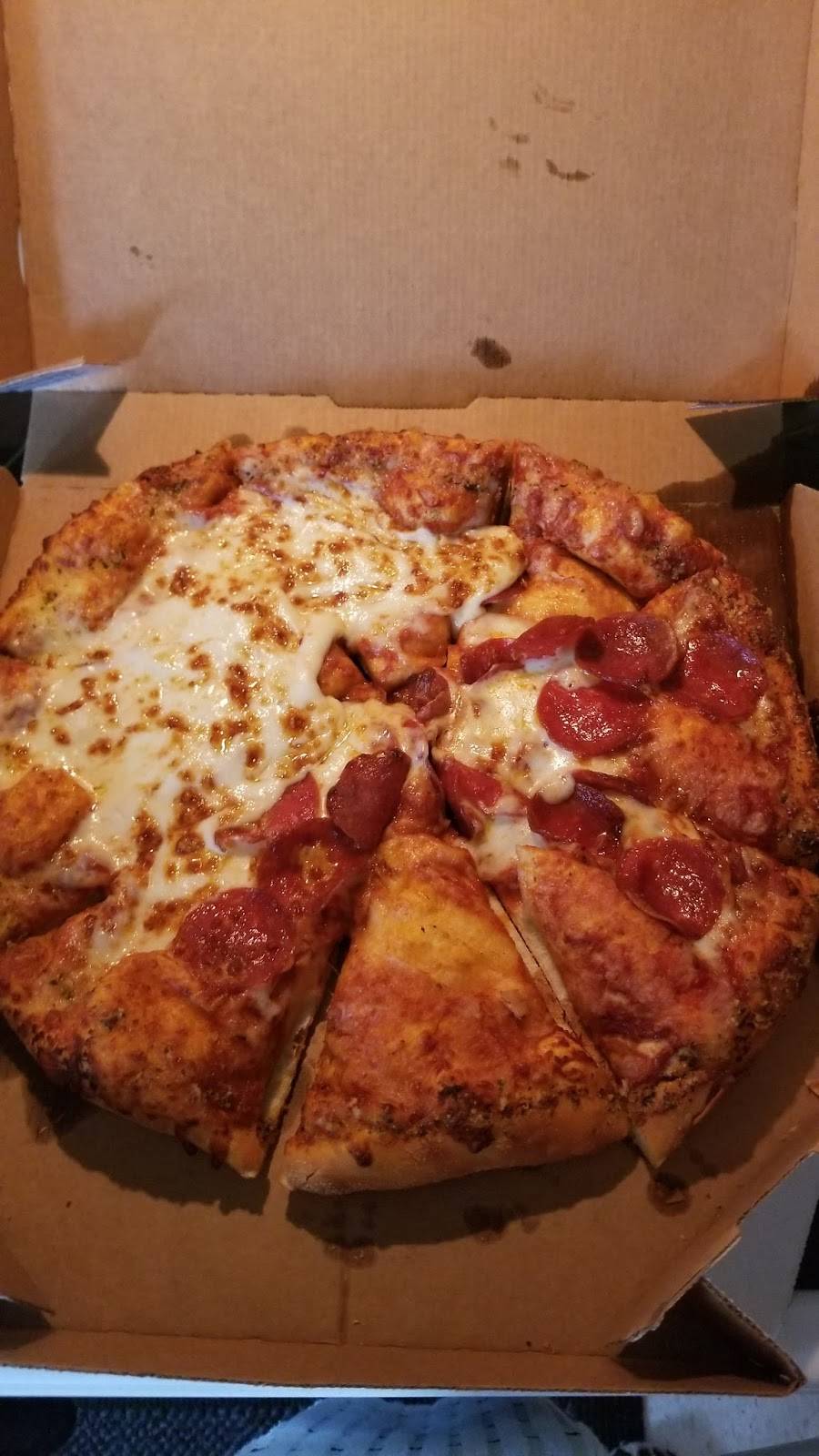 Dominos Pizza | meal delivery | 3836C Trenton Rd, Clarksville, TN 37040, USA | 9315531919 OR +1 931-553-1919