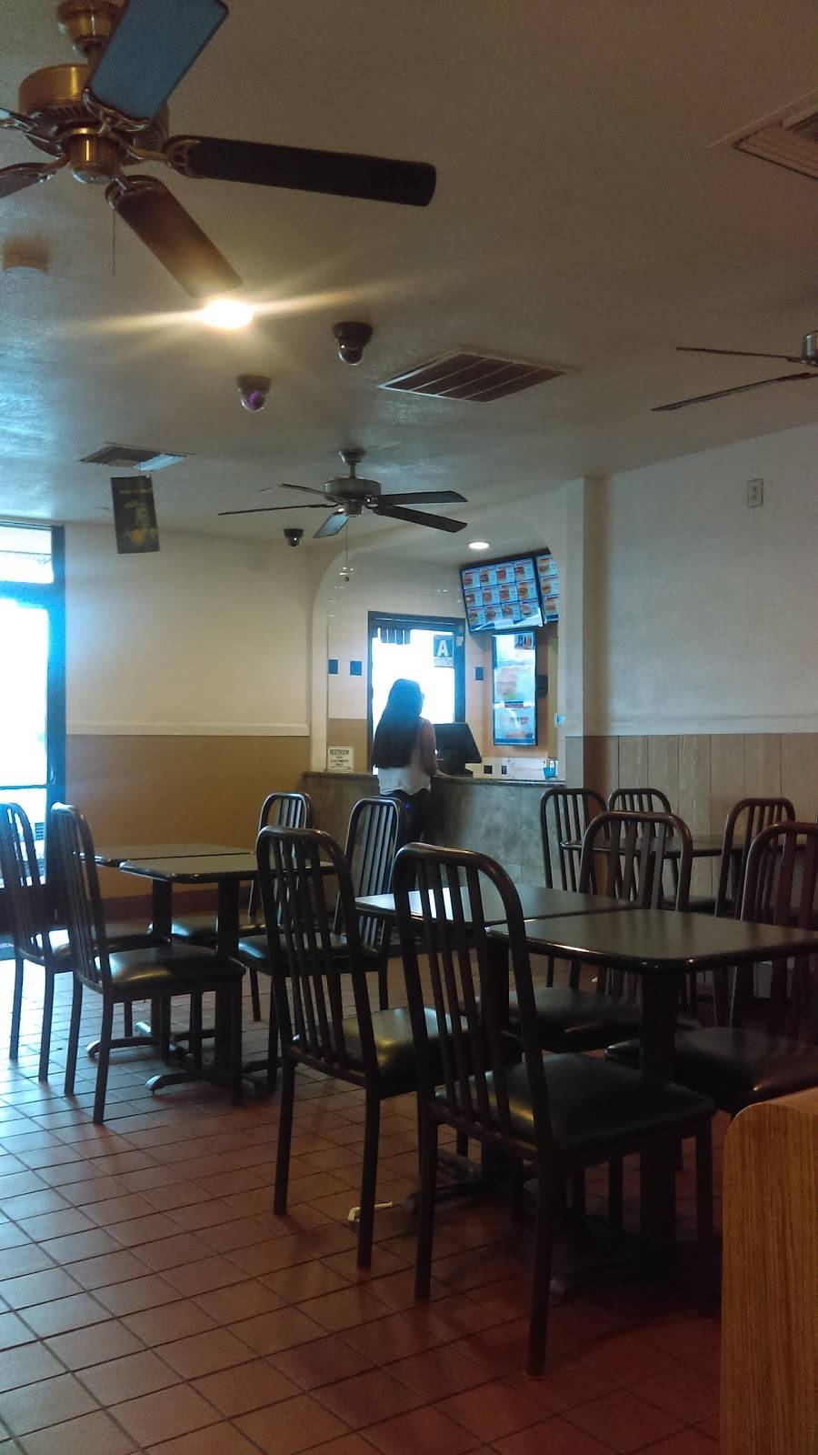 Frosty King Inc. | restaurant | 2625 S Chester Ave, Bakersfield, CA 93304, USA | 6618310281 OR +1 661-831-0281