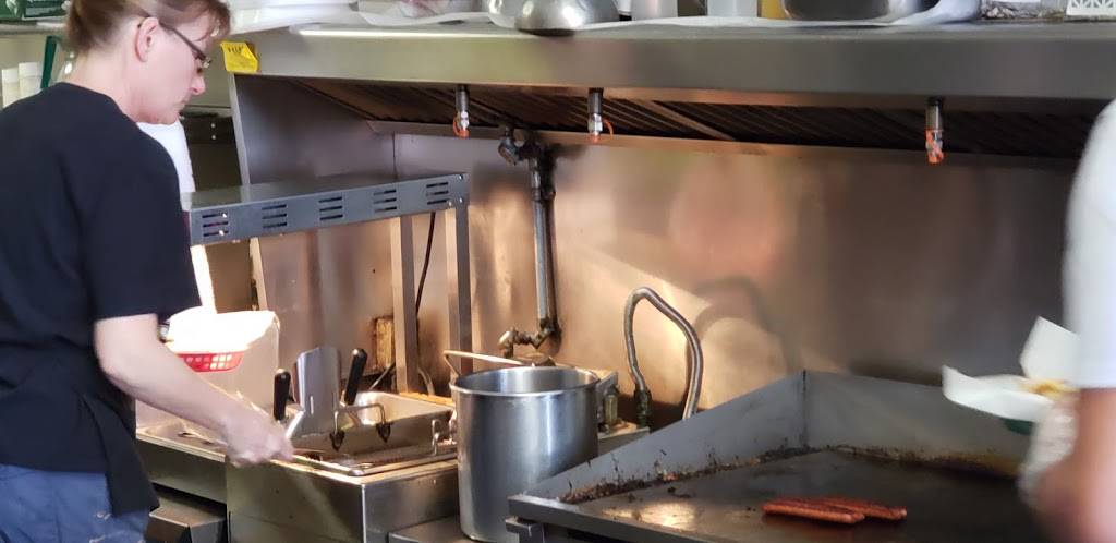 Nanas New York Hotdog Shop | restaurant | 1110 Federal St, Pittsburgh, PA 15212, USA | 4129042785 OR +1 412-904-2785