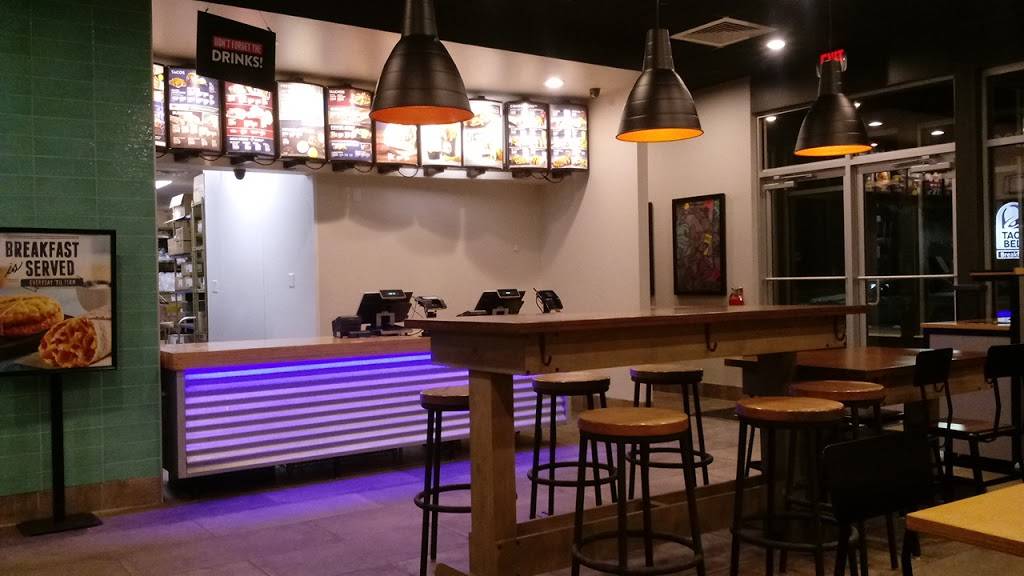 Taco Bell | meal takeaway | 19800 Hwy 20, Marengo, IL 60152, USA | 8155961379 OR +1 815-596-1379