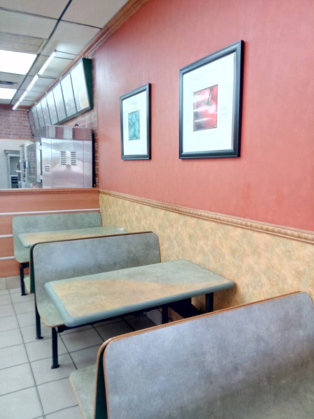 Subway | restaurant | 17724 Pines Blvd, Pembroke Pines, FL 33029, USA | 9547042529 OR +1 954-704-2529