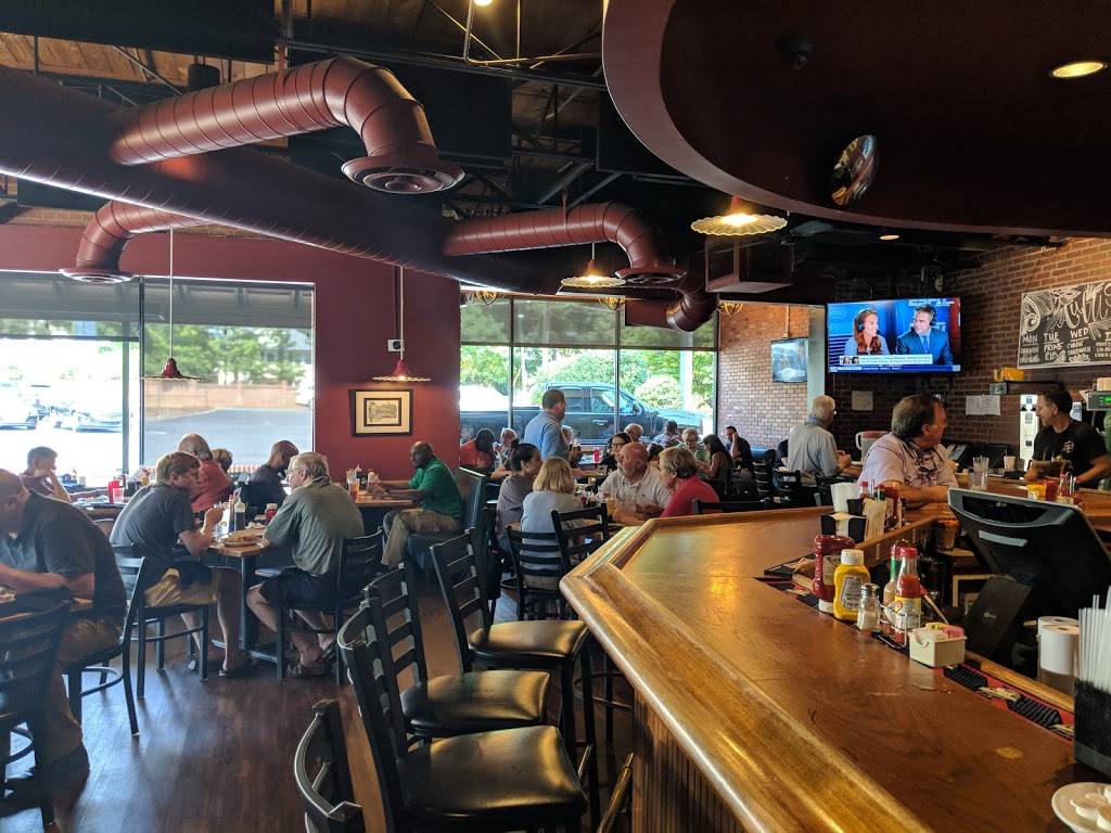 Eddies Place Restaurant | restaurant | 617 S Sharon Amity Rd, Charlotte, NC 28211, USA | 7044420147 OR +1 704-442-0147