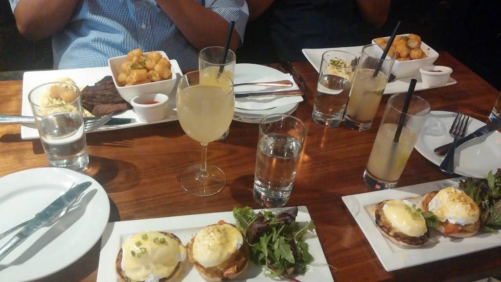 The Stand Restaurant and Comedy Club | restaurant | 116 E 16th St, New York, NY 10003, USA | 2126772600 OR +1 212-677-2600