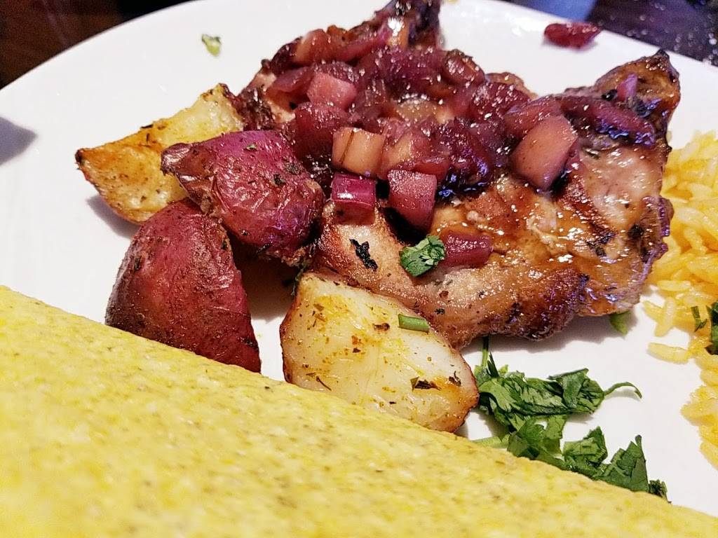 Indulge Show Kitchen Buffet | restaurant | 250 S Grove Ave, Elgin, IL 60120, USA | 8475317701 OR +1 847-531-7701