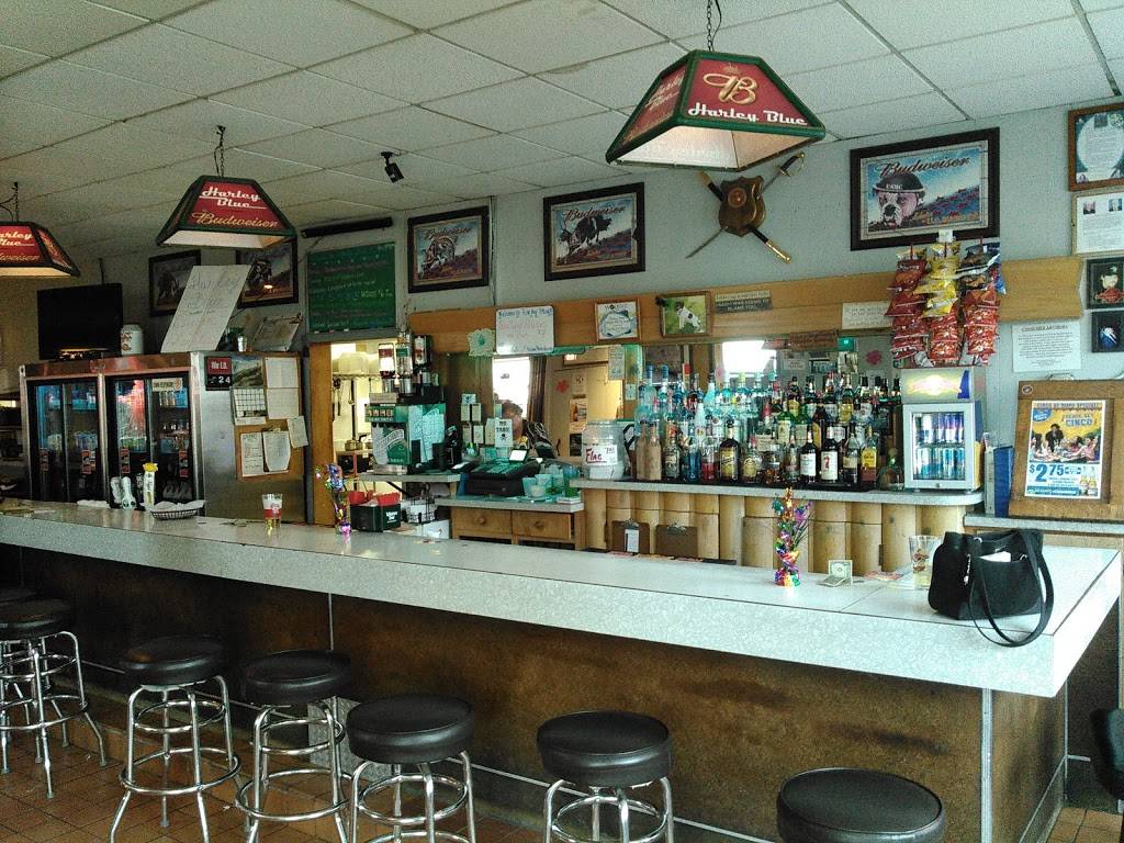 Harley Blue Bar & Grill | restaurant | 2961 Main St, Blue Mounds, WI 53517, USA | 6084373780 OR +1 608-437-3780