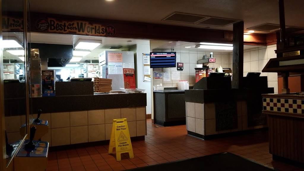 Pizza Hut | meal delivery | 3545 N Yarbrough Dr, El Paso, TX 79925, USA | 9152282679 OR +1 915-228-2679