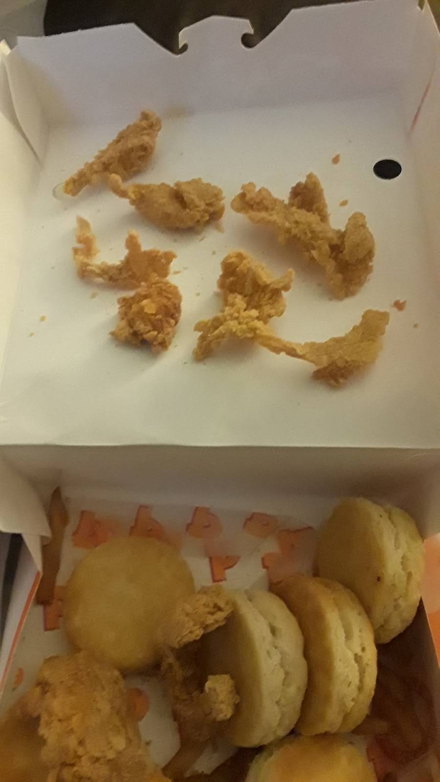 Popeyes Louisiana Kitchen | restaurant | 6175 Macon Rd, Memphis, TN 38134, USA | 9013864392 OR +1 901-386-4392