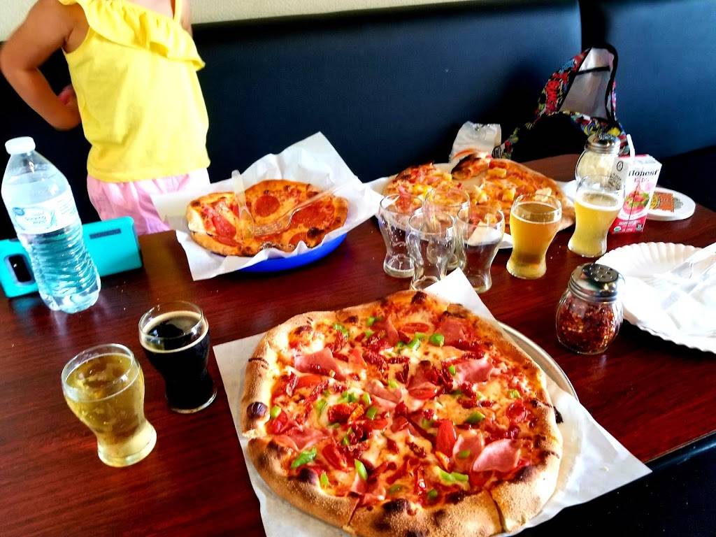 Cogstone Brewing Company, LLC | restaurant | 3858 Village 7 Rd, Colorado Springs, CO 80917, USA | 7194186595 OR +1 719-418-6595