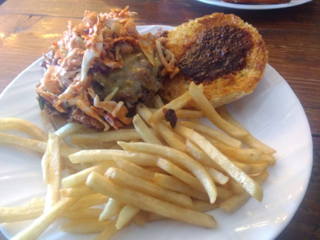 Mill Creek Bar-B-Q & Burgers | restaurant | 2087 Orange Tree Ln, Redlands, CA 92374, USA | 9097985757 OR +1 909-798-5757