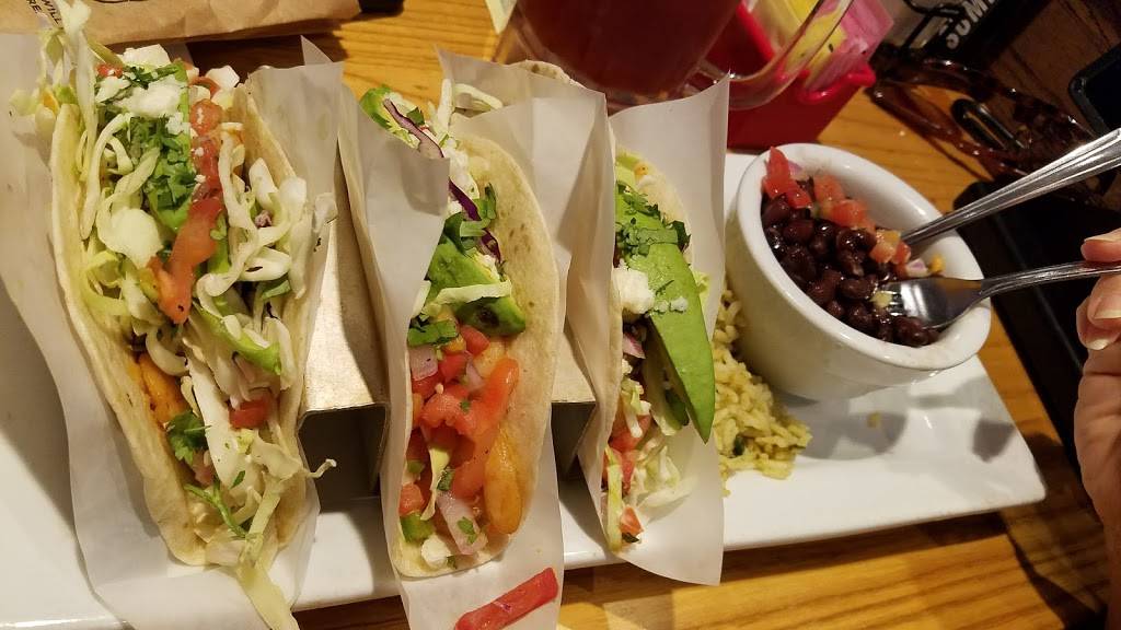 Chilis Grill & Bar | meal takeaway | 1191 E 19th St, Upland, CA 91784, USA | 9099321051 OR +1 909-932-1051