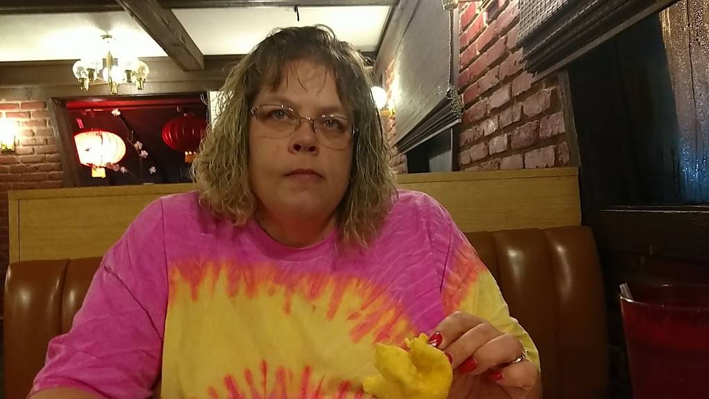 New China | restaurant | 735 Tenney St, Kewanee, IL 61443, USA | 3098531688 OR +1 309-853-1688