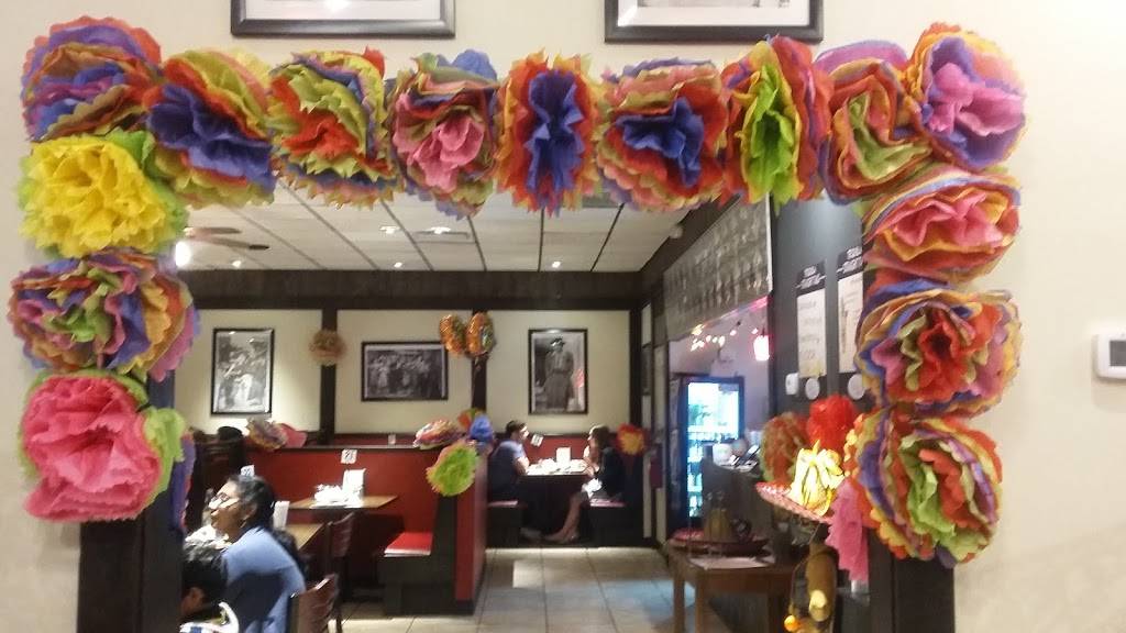 Salsa Street | restaurant | 1540 N Rand Rd, Palatine, IL 60074, USA | 8479074723 OR +1 847-907-4723