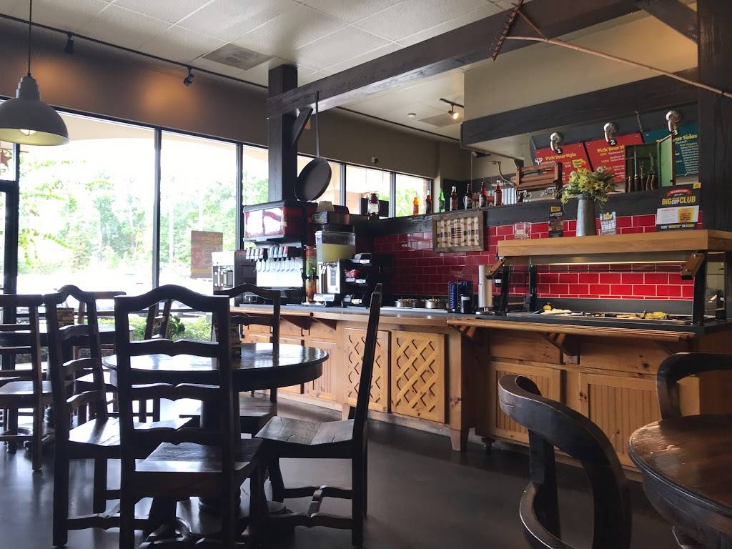 Dickeys Barbecue Pit | restaurant | 10700 Kuykendahl Rd, The Woodlands, TX 77381, USA | 2812988422 OR +1 281-298-8422