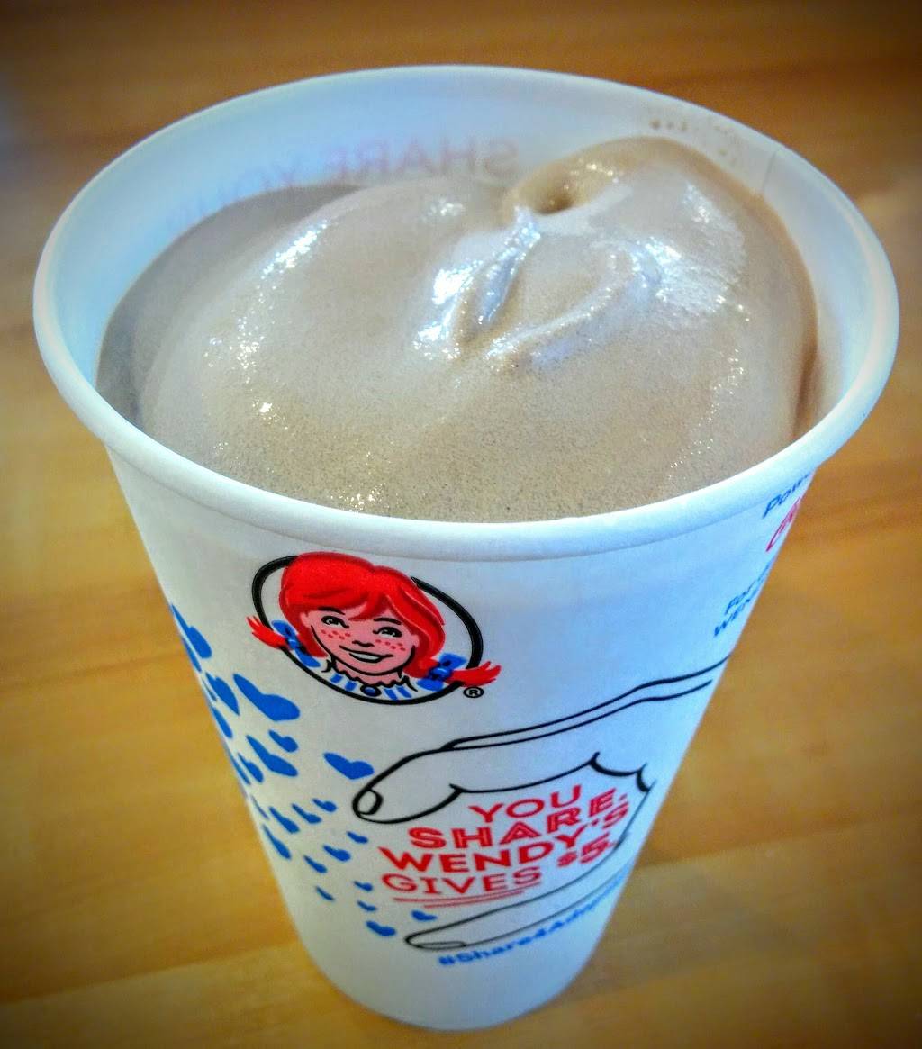 Wendys | restaurant | 416 4th St NW, Charlottesville, VA 22903, USA | 4349790380 OR +1 434-979-0380