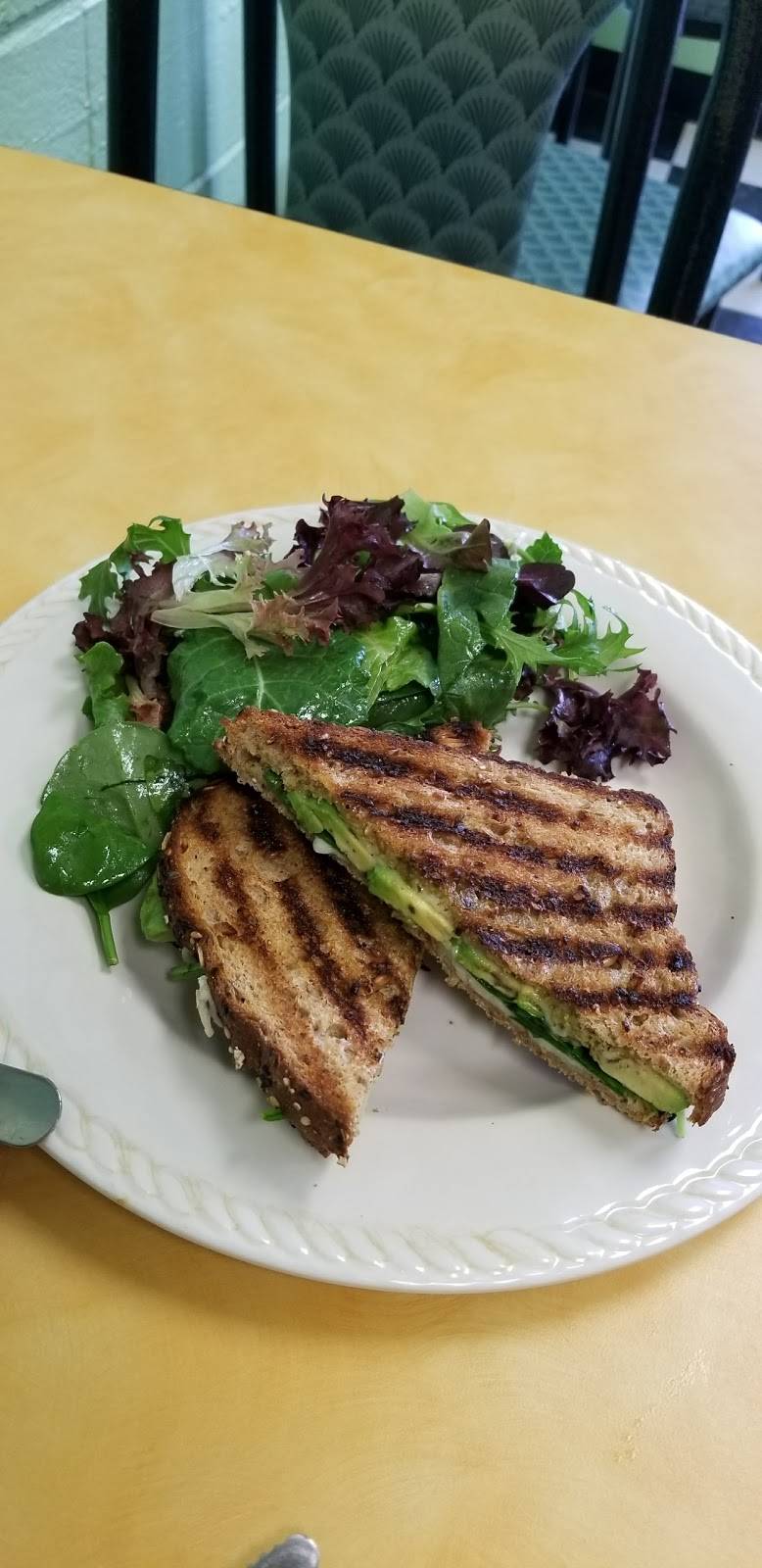 Dont Have a Cow Vegan Cafe | restaurant | 110-A, Tiny Town Rd, Clarksville, TN 37042, USA | 9312990979 OR +1 931-299-0979