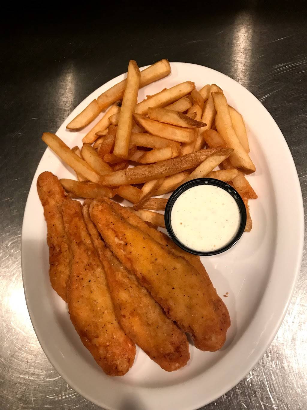 Mama Cozzas | restaurant | 2170 W Ball Rd, Anaheim, CA 92804, USA | 7146350063 OR +1 714-635-0063