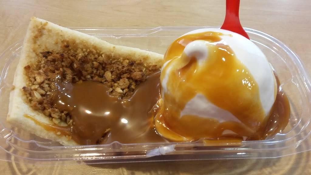 Dairy Queen Grill & Chill | restaurant | 10503 Gibsonton Dr, Riverview, FL 33578, USA | 8136773200 OR +1 813-677-3200