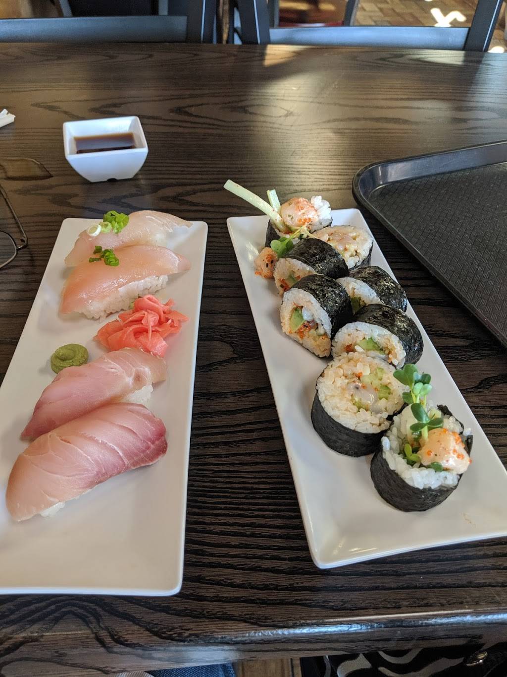 Oishii express | restaurant | 2295 Cleveland Ave, Madera, CA 93637, USA | 5598312180 OR +1 559-831-2180