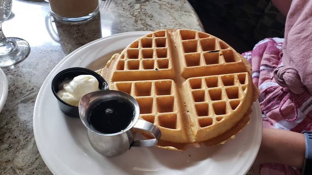 Cavalier Restaurant | restaurant | 9415 Hearst Dr, San Simeon, CA 93452, USA | 8059273276 OR +1 805-927-3276