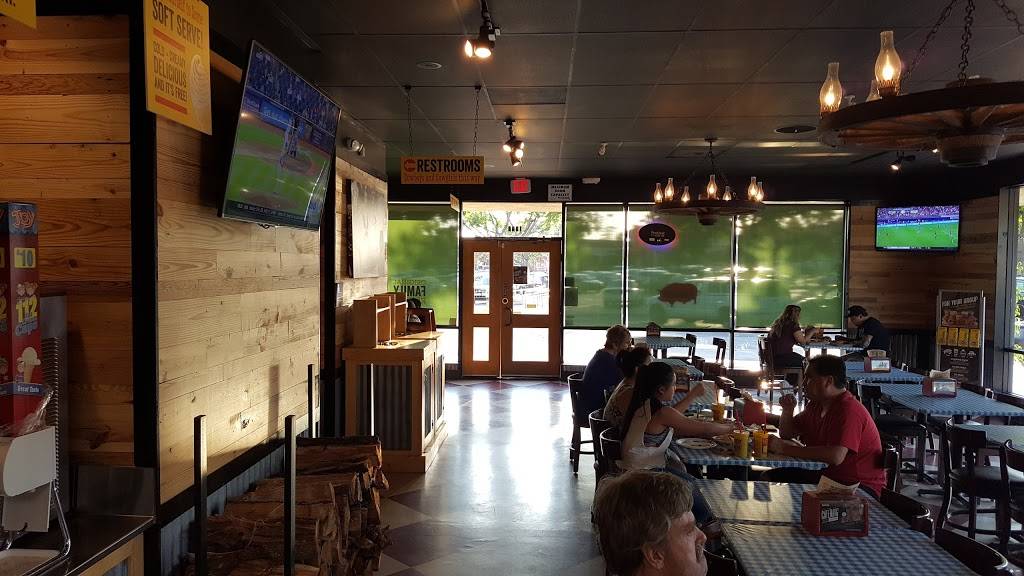 Dickeys Barbecue Pit | restaurant | 1090 Huntington Dr, Duarte, CA 91010, USA | 6262053990 OR +1 626-205-3990