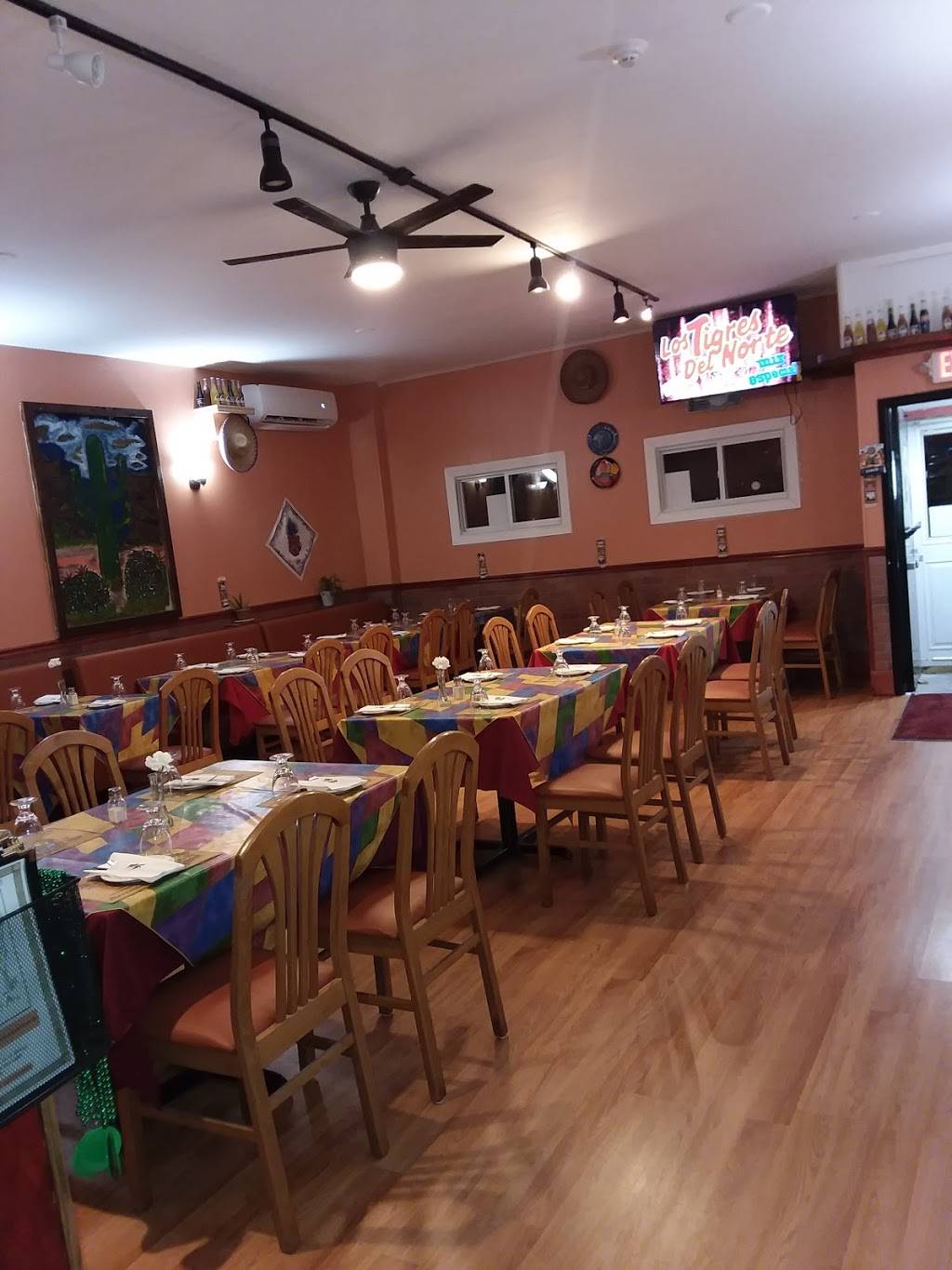 Coyote Flaco Restaurant | restaurant | 845 E Main St, Bridgeport, CT 06608, USA | 2038700650 OR +1 203-870-0650