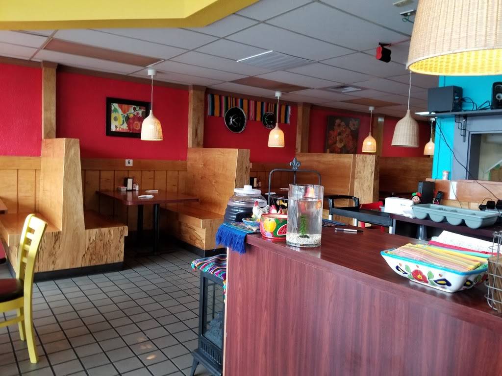 La Chapina | restaurant | 4285 Meridian St D102, Bellingham, WA 98226, USA | 3607386056 OR +1 360-738-6056