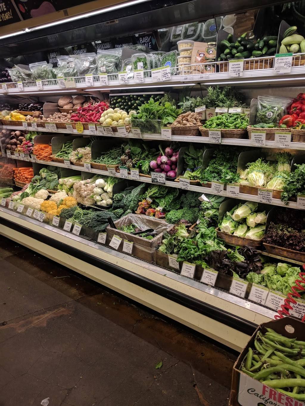 Bi-Rite Market | restaurant | 3639 18th St, San Francisco, CA 94110, USA | 4152419760 OR +1 415-241-9760