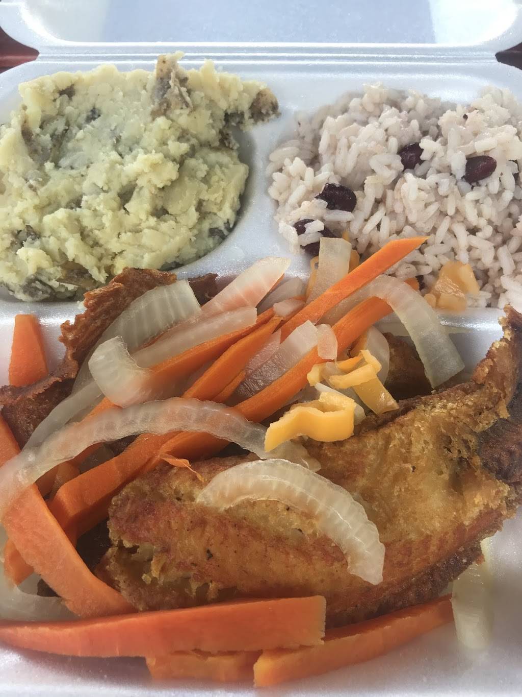 2 Sisters 2 Sons | restaurant | 1882 Main St, Pittsburgh, PA 15215, USA | 4122522864 OR +1 412-252-2864