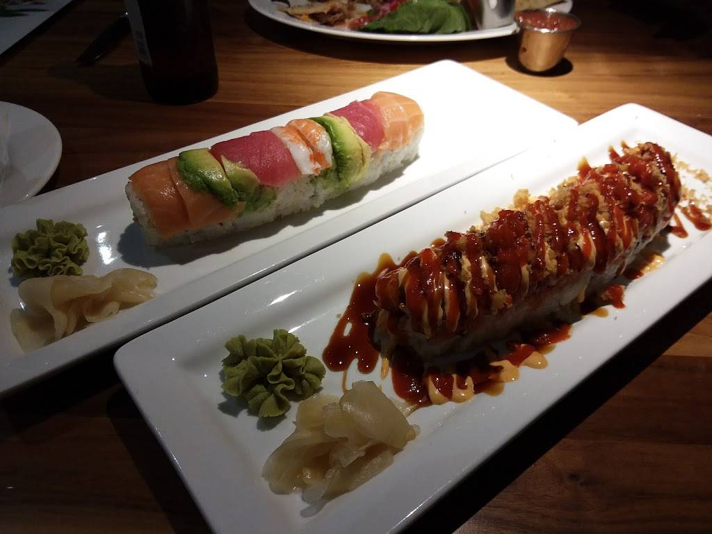 Hy-Vee Market Grille Express | restaurant | 1422 Flammang Dr, Waterloo, IA 50702, USA | 3192740407 OR +1 319-274-0407