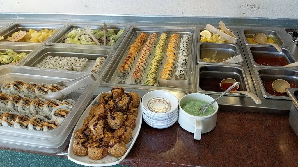 Great Moon Buffet | restaurant | 4845 E McKinley Ave, Fresno, CA 93703, USA | 5594563352 OR +1 559-456-3352