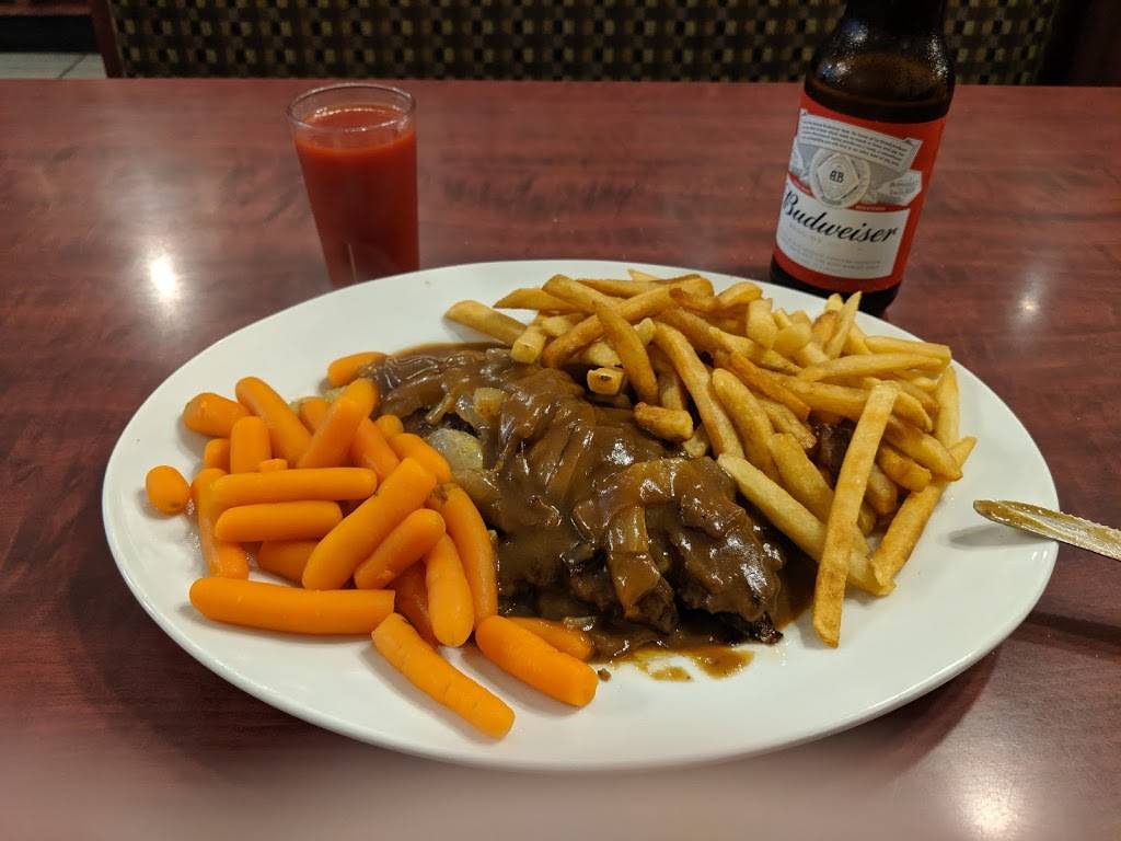 Guss Family Restaurant | restaurant | 189 Picton Main St, Picton, ON K0K, Canada | 6134766900 OR +1 613-476-6900