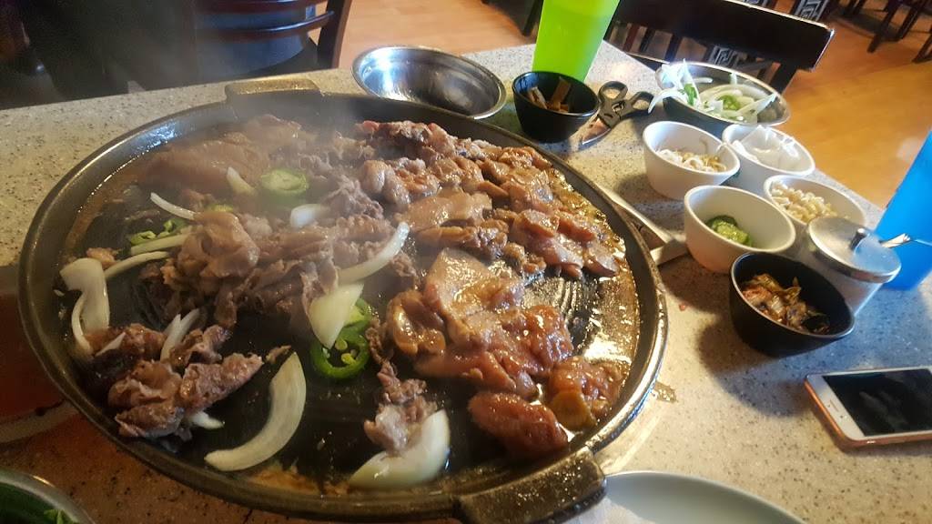 Castle B.B.Q. | restaurant | 473 N Western Ave, Los Angeles, CA 90004, USA | 3234673813 OR +1 323-467-3813