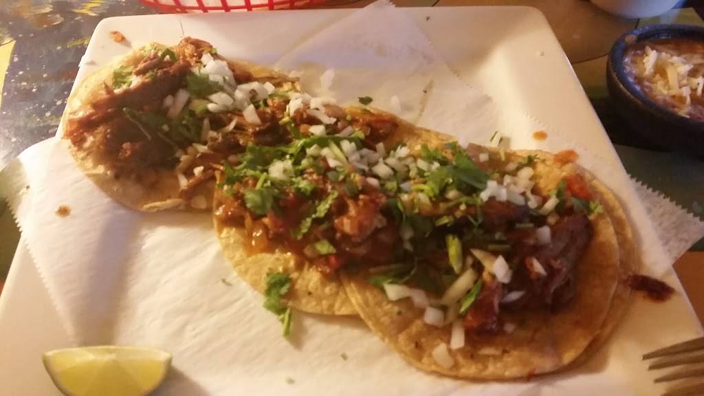 Cinco De Mayo | restaurant | 7011 Airport Hwy, Holland, OH 43528, USA | 4198668229 OR +1 419-866-8229