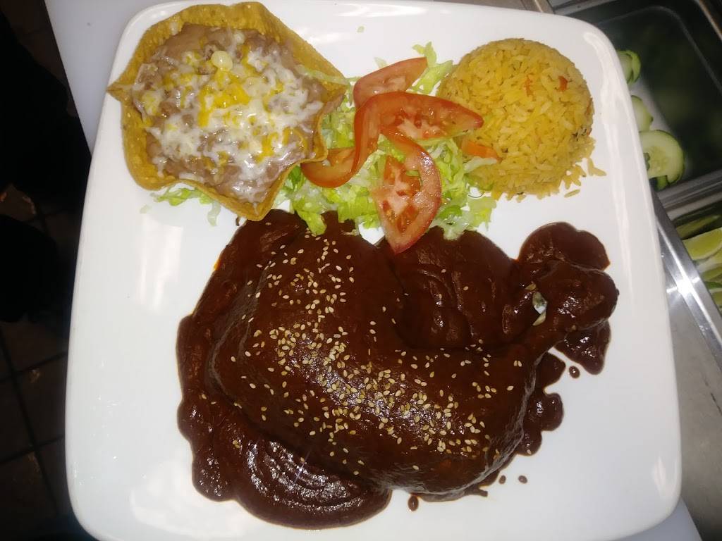 Cabanna Seafood and Grill | restaurant | 1450 E Valley Pkwy, Escondido, CA 92027, USA | 7609753945 OR +1 760-975-3945