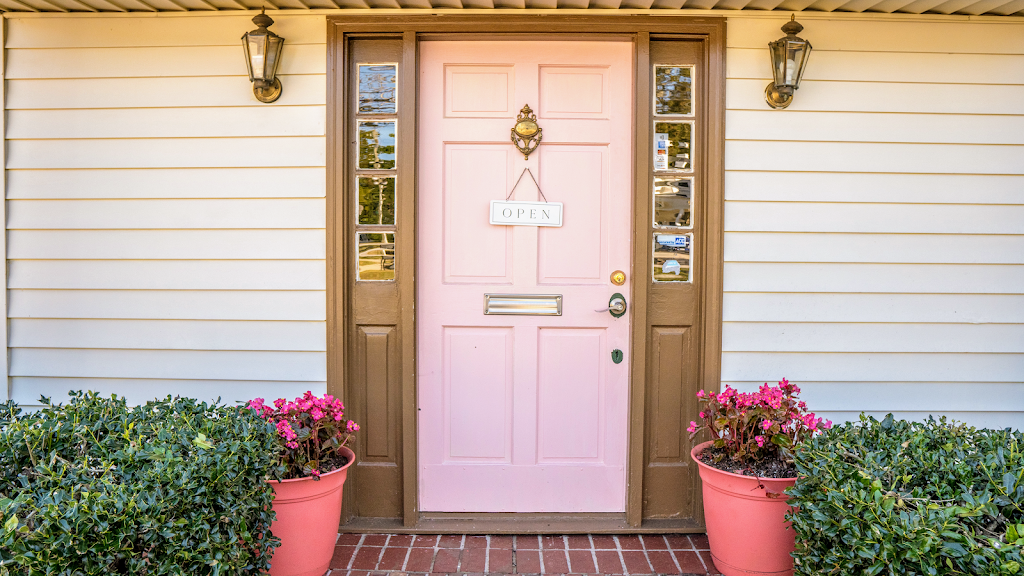 Melas Bakery | bakery | 116 W Athens St, Winder, GA 30680, USA | 6787554170 OR +1 678-755-4170