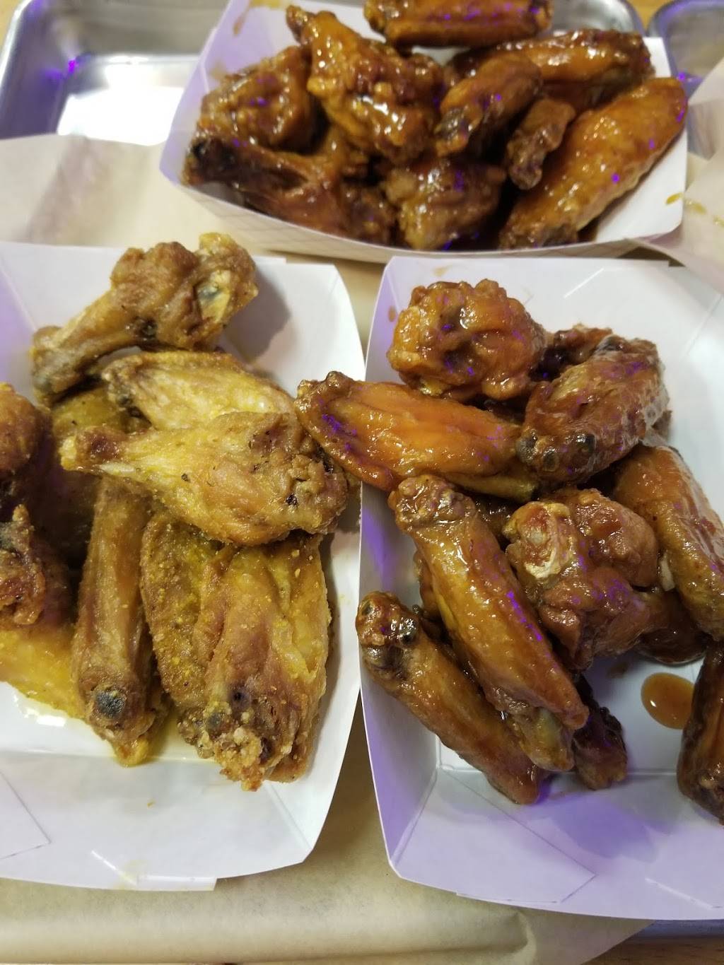 Wing House Grill Watkinsville | restaurant | 64 N Main St, Watkinsville, GA 30677, USA | 7067056370 OR +1 706-705-6370