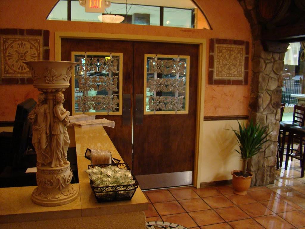 Bella Mia | restaurant | 1647 E Market St, Harrisonburg, VA 22801, USA | 5406155442 OR +1 540-615-5442