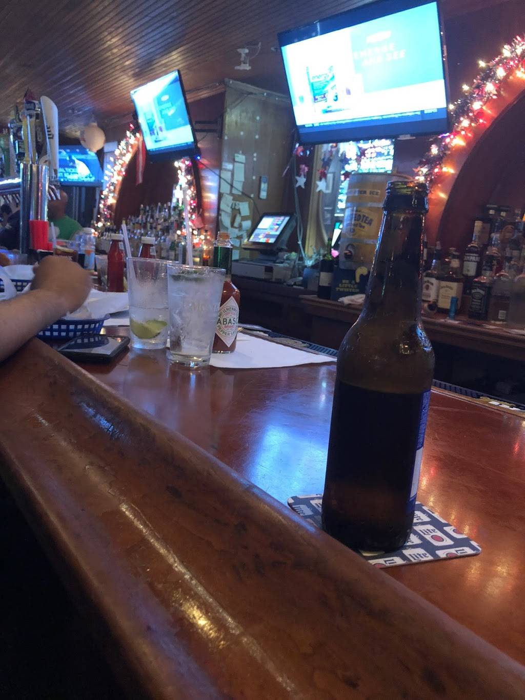 The Cornerstone bar mineola ny | restaurant | 288 Jericho Turnpike, Mineola, NY 11501, USA | 5167416095 OR +1 516-741-6095